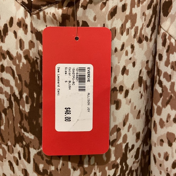 NWT Evereve Allison Joy size small cami - Picture 2 of 3